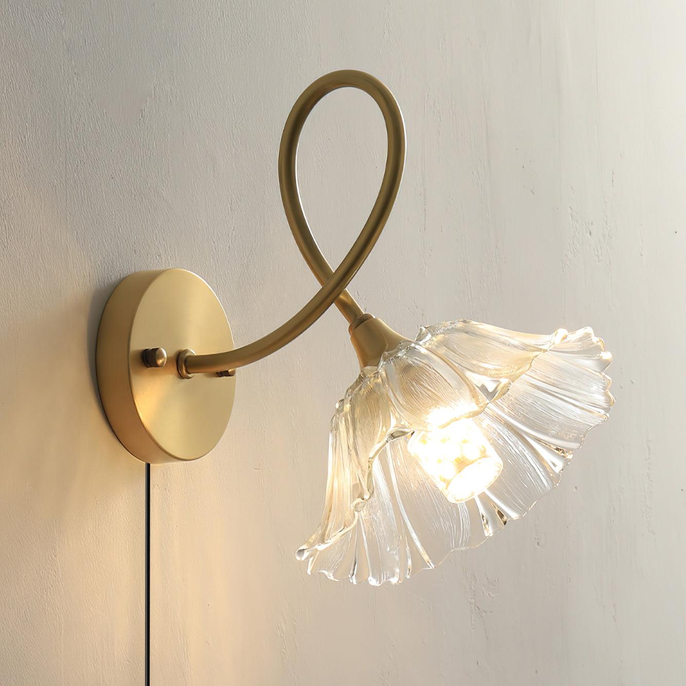 Rynx | Century Lotus Leaf Plug In Wall Lmap
