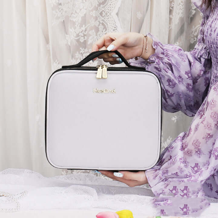 Rynx | Niceland Travel Make-up Bag with LED Mirror