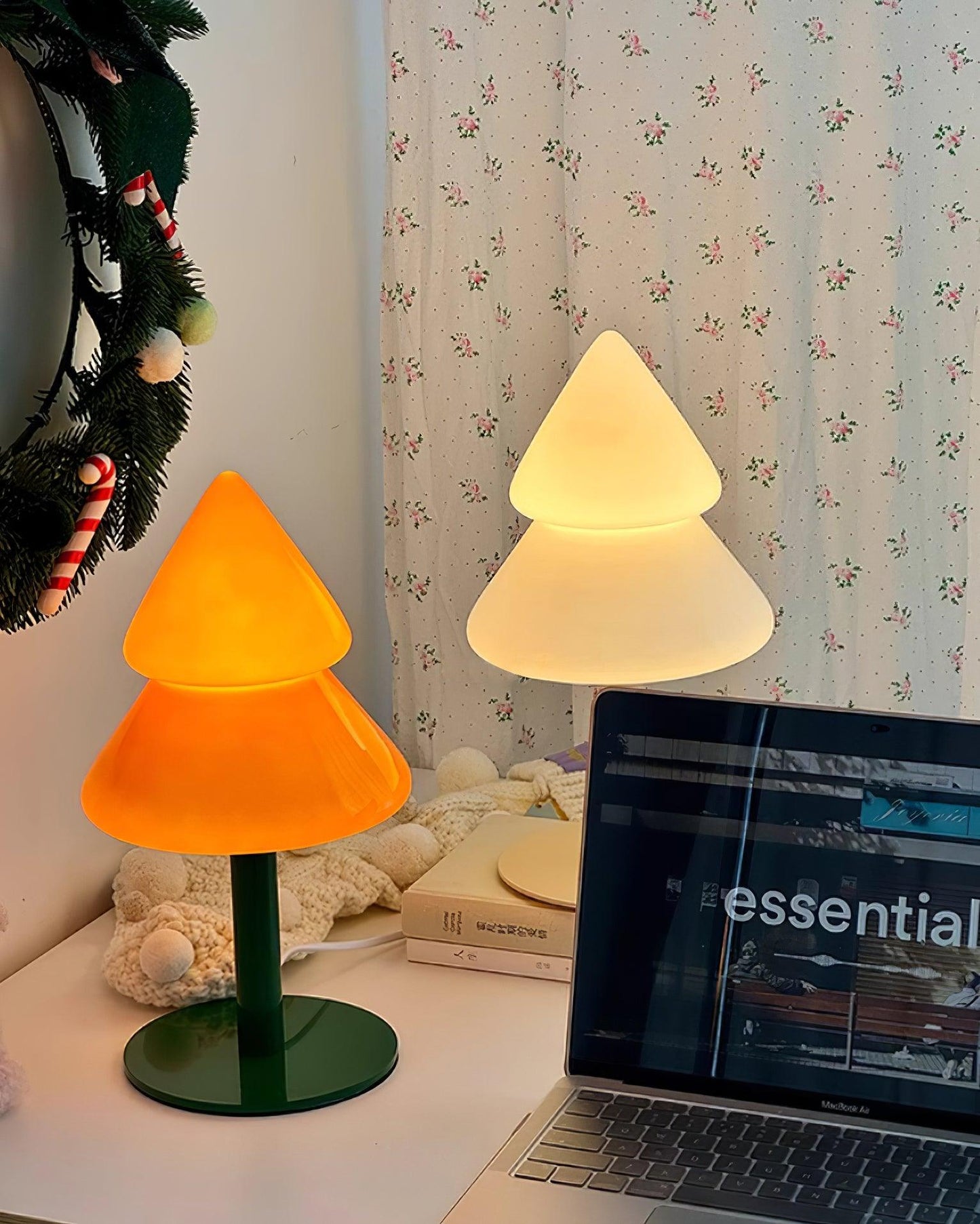 Rynx | Christmas Tree Table Lamp
