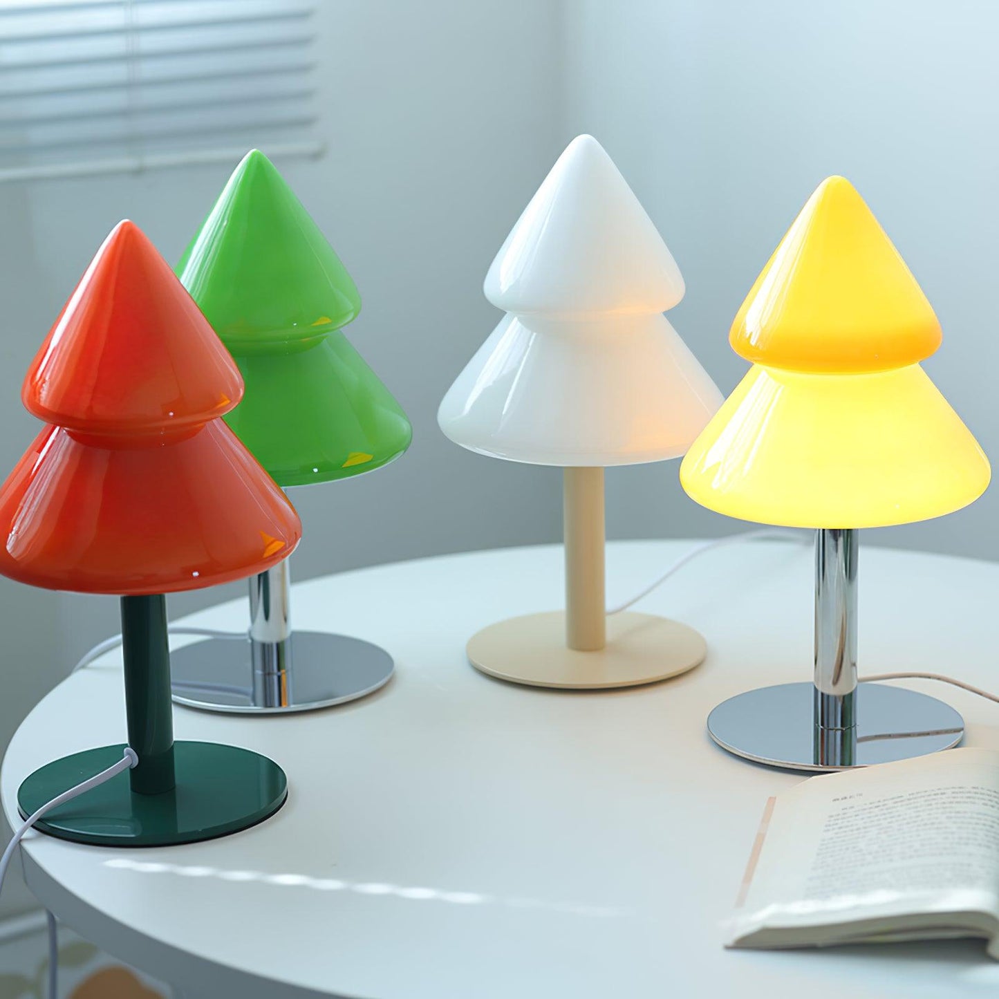 Rynx | Christmas Tree Table Lamp