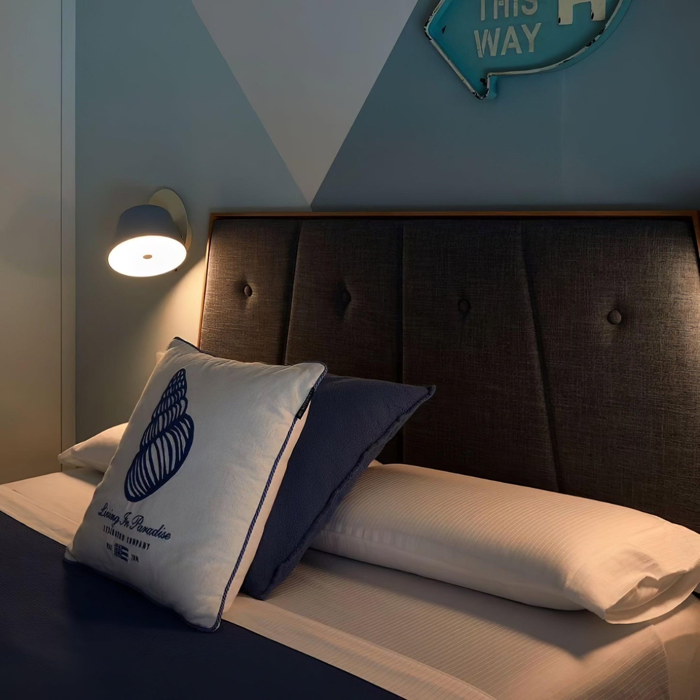 Rynx | Contra Wall Lamp