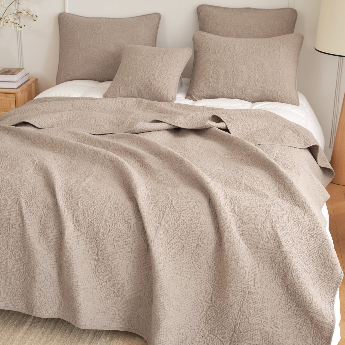 Rynx | Neutral Taupe Beige Sandy Elegant Matelassé Cotton Quilted Bedspread Set