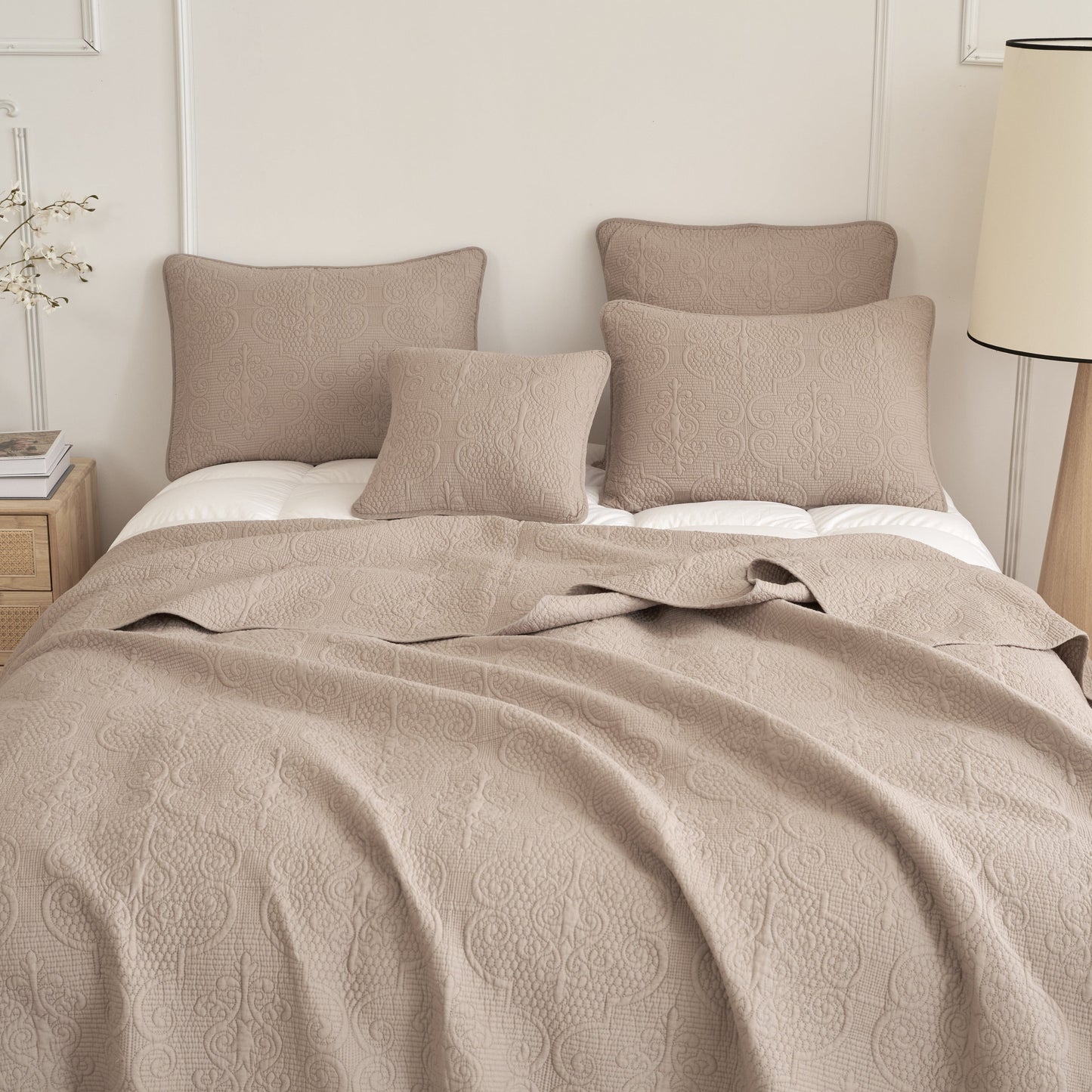 Rynx | Neutral Taupe Beige Sandy Elegant Matelassé Cotton Quilted Bedspread Set