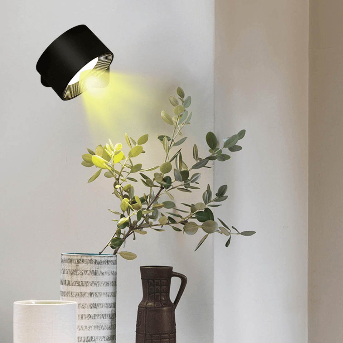 RYNX | 360° Wireless Rechargeable Wall Light
