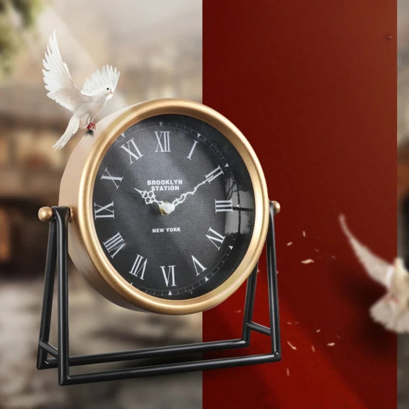 Rynx | RetroTime Elegant Still Border