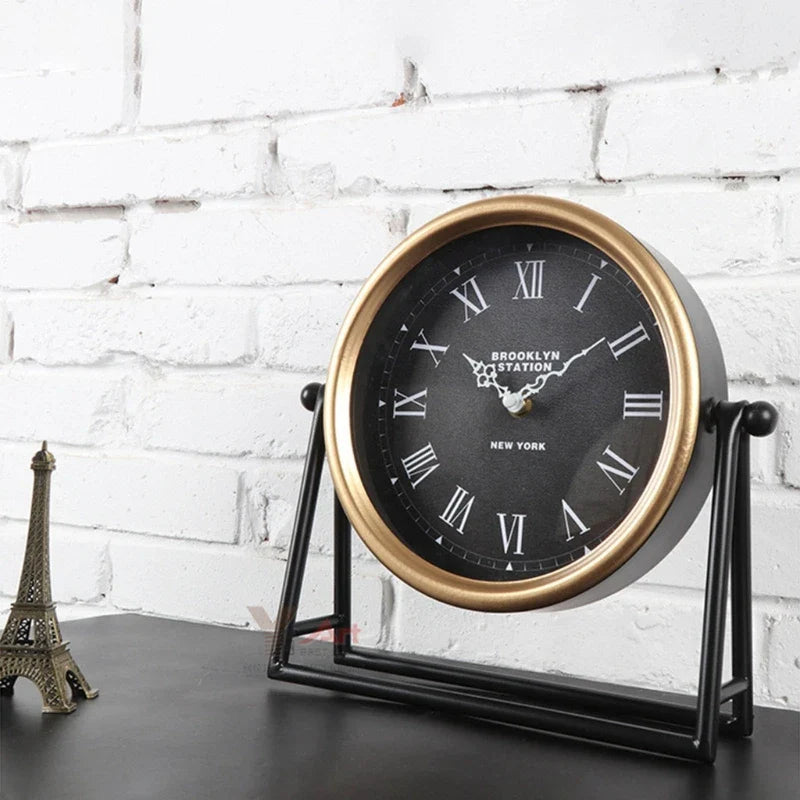 Rynx | RetroTime Elegant Still Border
