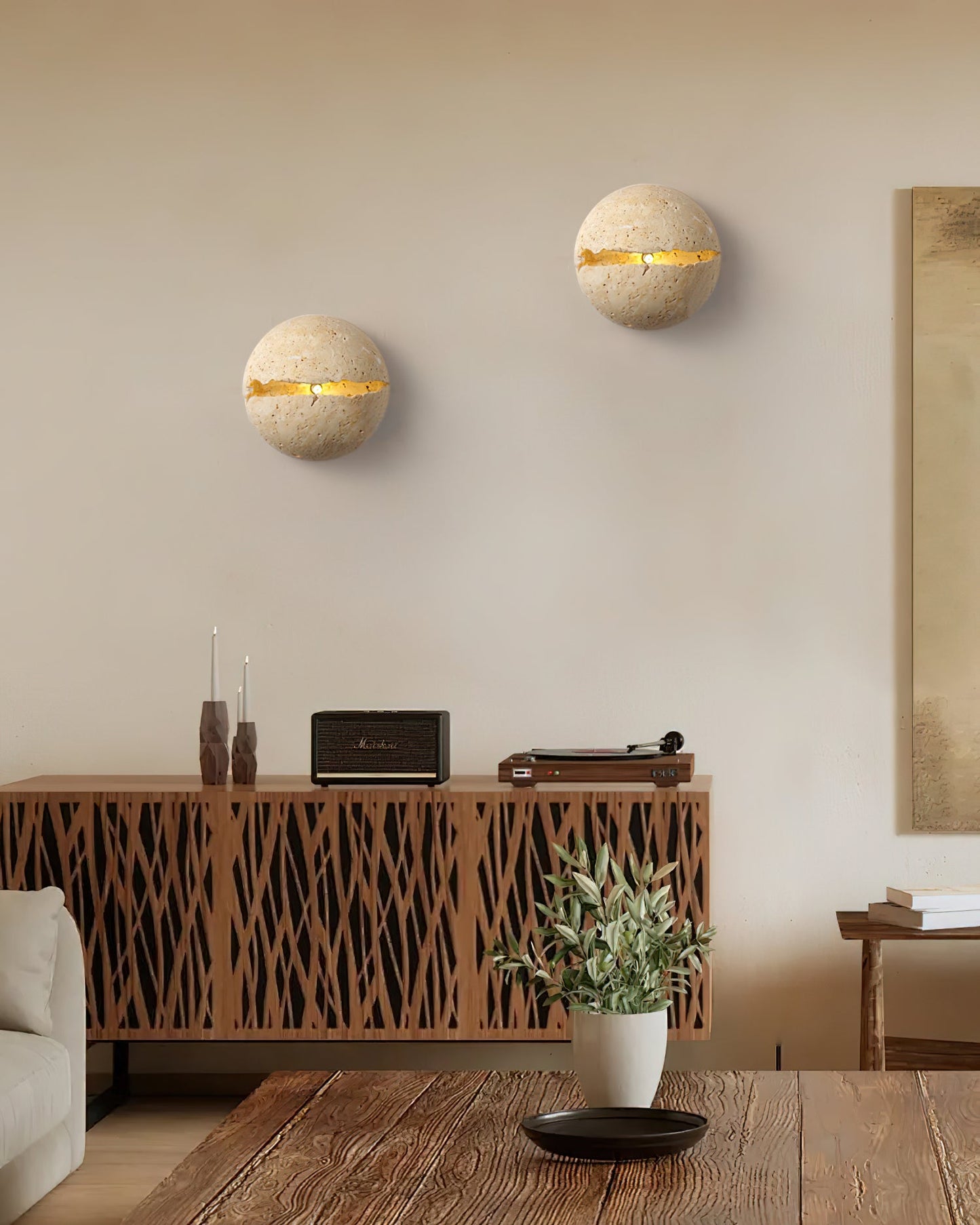 Rynx | Dino Egg Stone Wall Lamp
