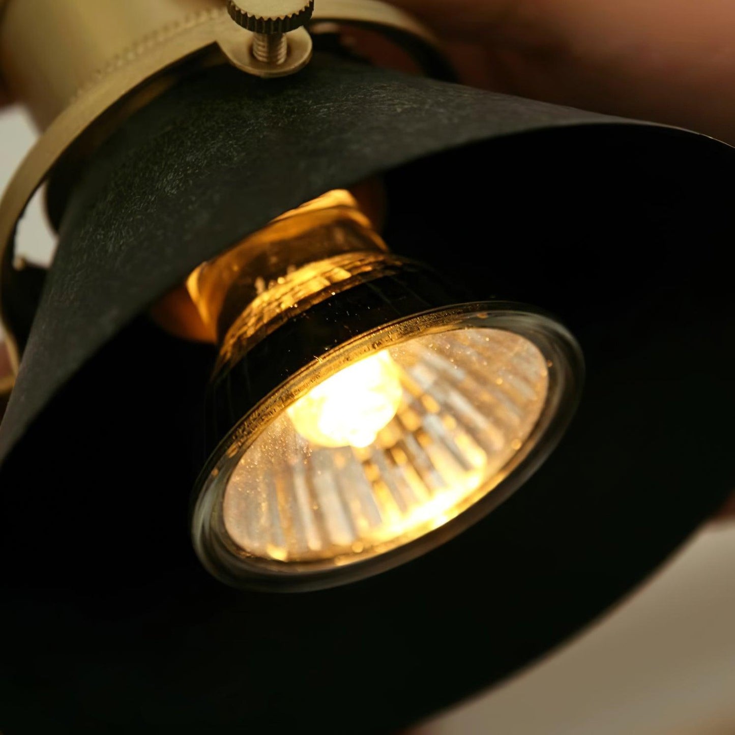 Rynx | Romi Candle Warmer Lamp