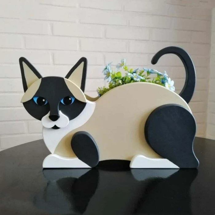 Rynx | Purrfect Plant Boxes – DIY cat-shaped flower pots