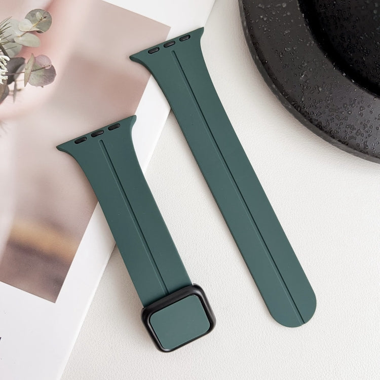 Rynx | For Apple Watch Series 9 45mm Magnetic Square Buckle Silicone Watch Strap (Pine Green)