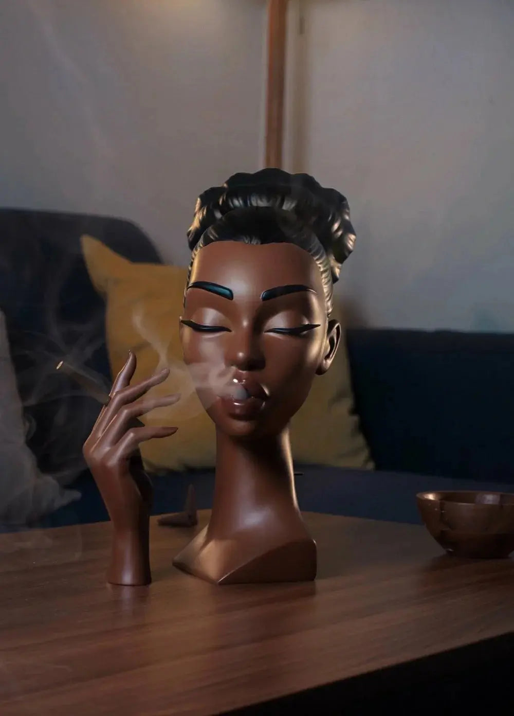Rynx | Elegant Incense Holder in the Form of a Black Woman's Head
