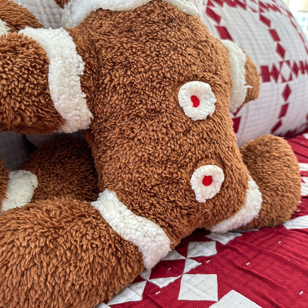 Rynx | Boy and girl gingerbread Christmas cushions, set of 2