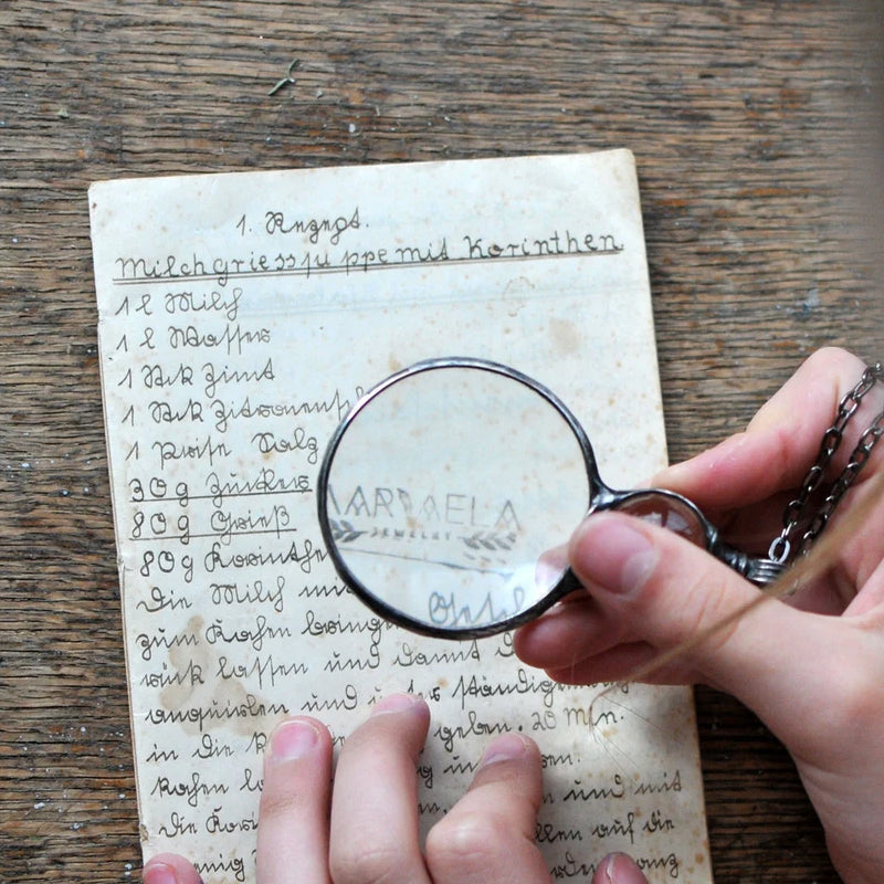 Rynx | Magnifying necklace