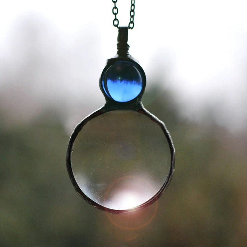 Rynx | Magnifying necklace