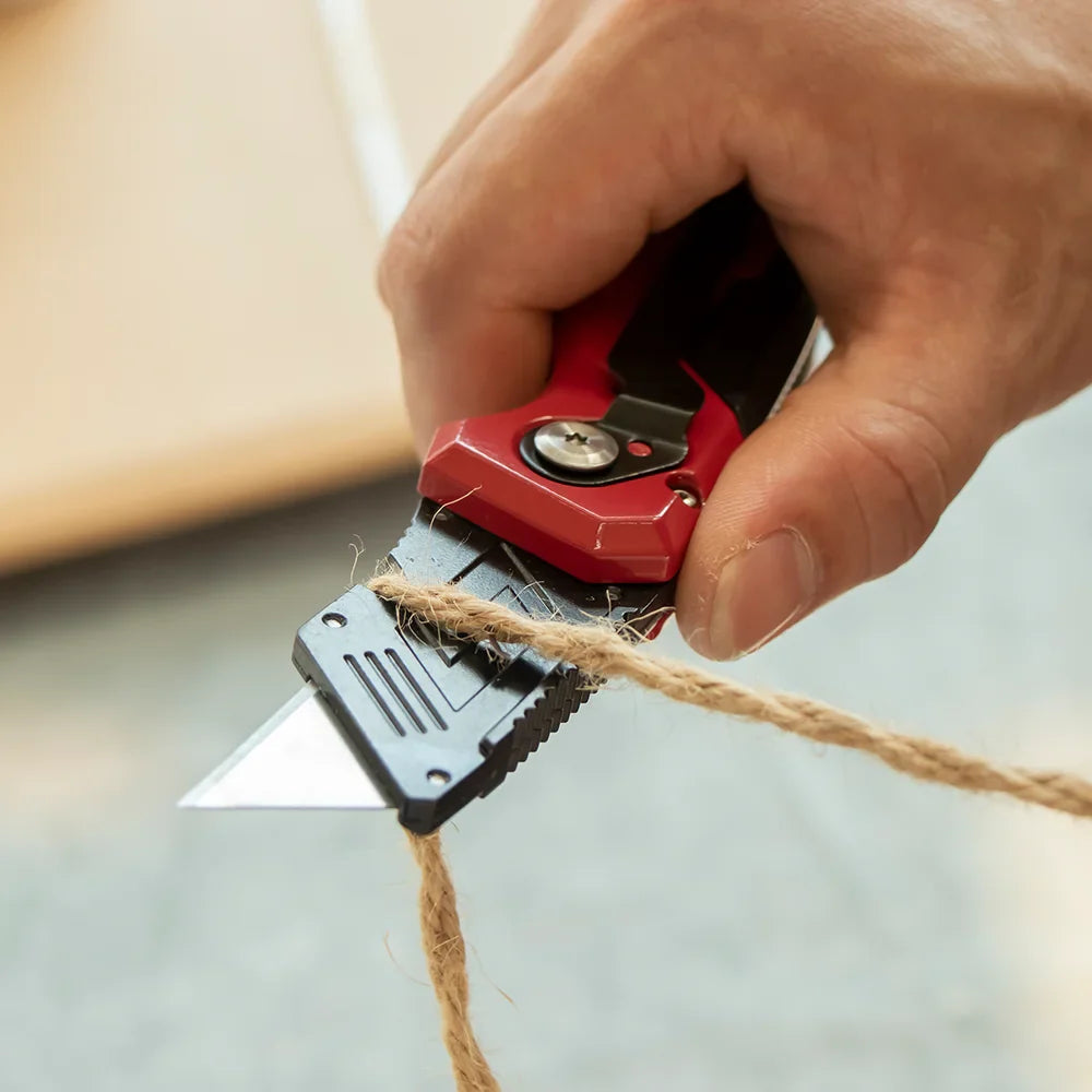 Rynx | T TOVIA Folding Utility Knife - Replaceable Cutter for Cable, Cartons, and Cardboard Boxes, Outdoor Hand Tool with Handle Blades