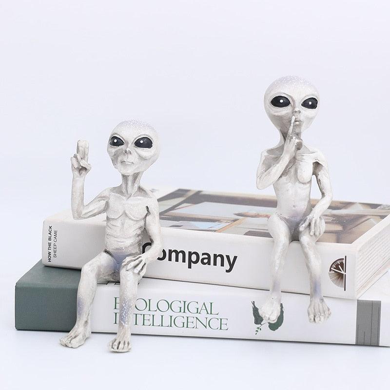 Rynx | Extraterrestrial Joy: Fantastic Alien Figures Garden Set