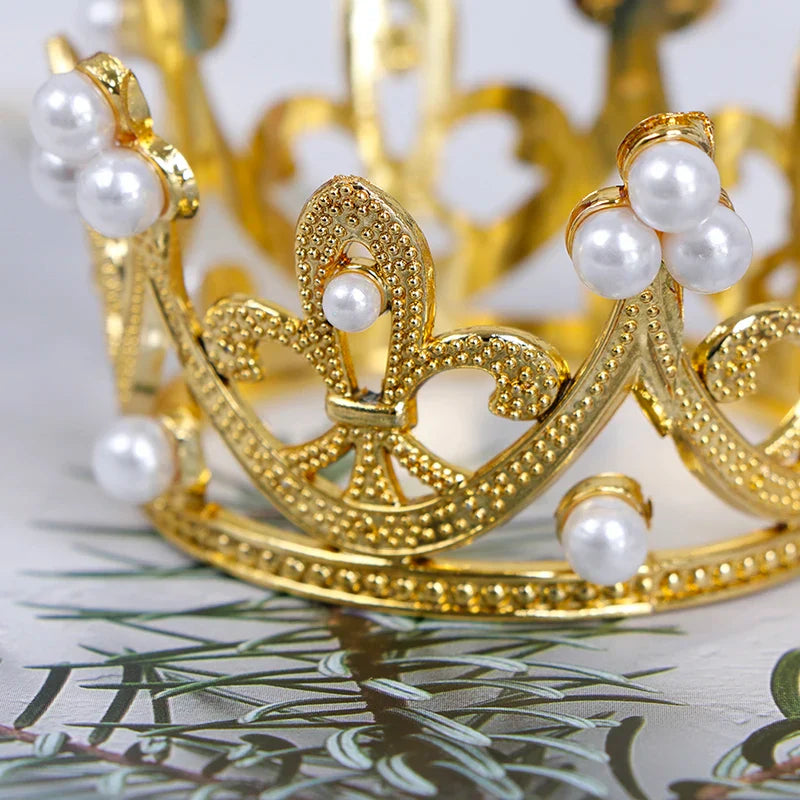 Rynx | Mini Pearl Crown Cake Topper – Romantic Garland & Hair Ornaments for Birthdays, Weddings & Parties