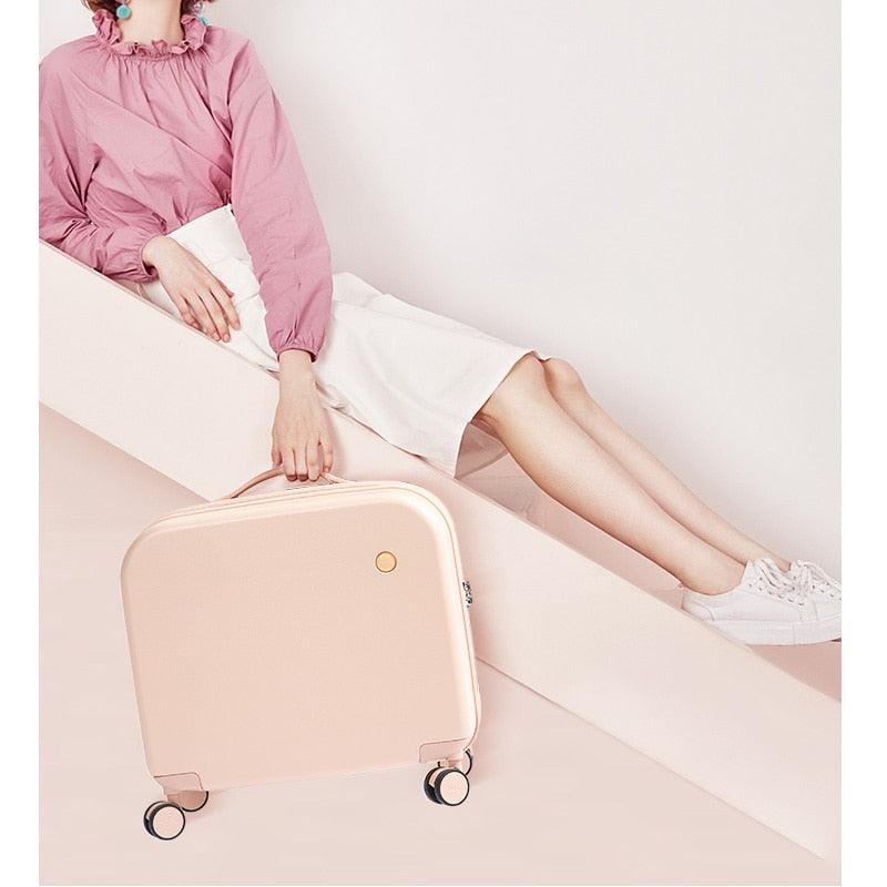Rynx | Sleek and Stylish Women's Premium Patent Spinner Carry-On for Modern Travelers