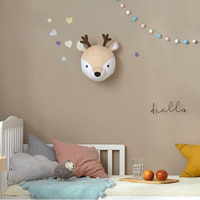 Rynx | Wall Hanging Elegance