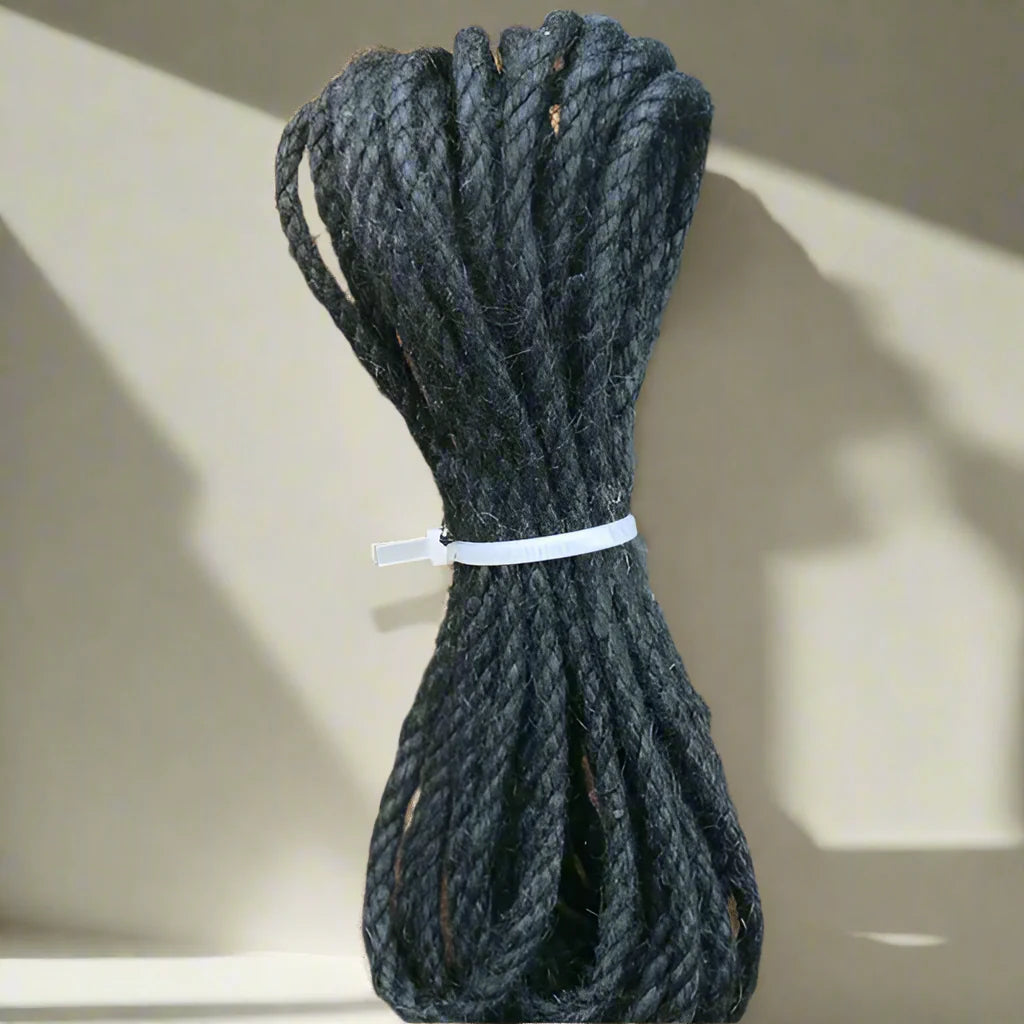 Rynx | Vibrant Sisal Rope Collection: 14 Colored Options for Craft Fun and Cat Play