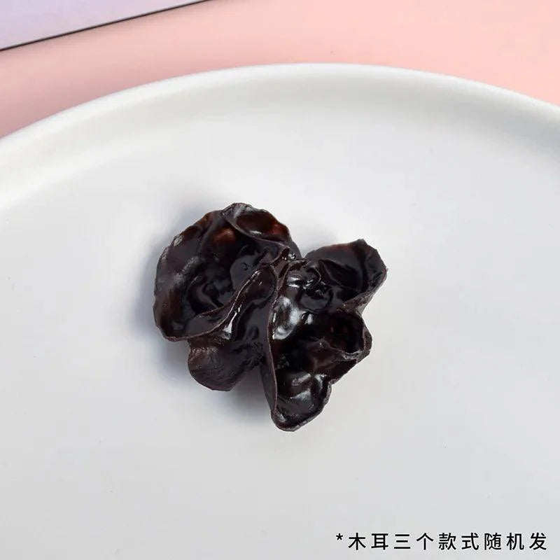 Rynx | Realistic Miniature Steak Replica for Dollhouses – Perfect Fake Food Props for Creative Play and Photography