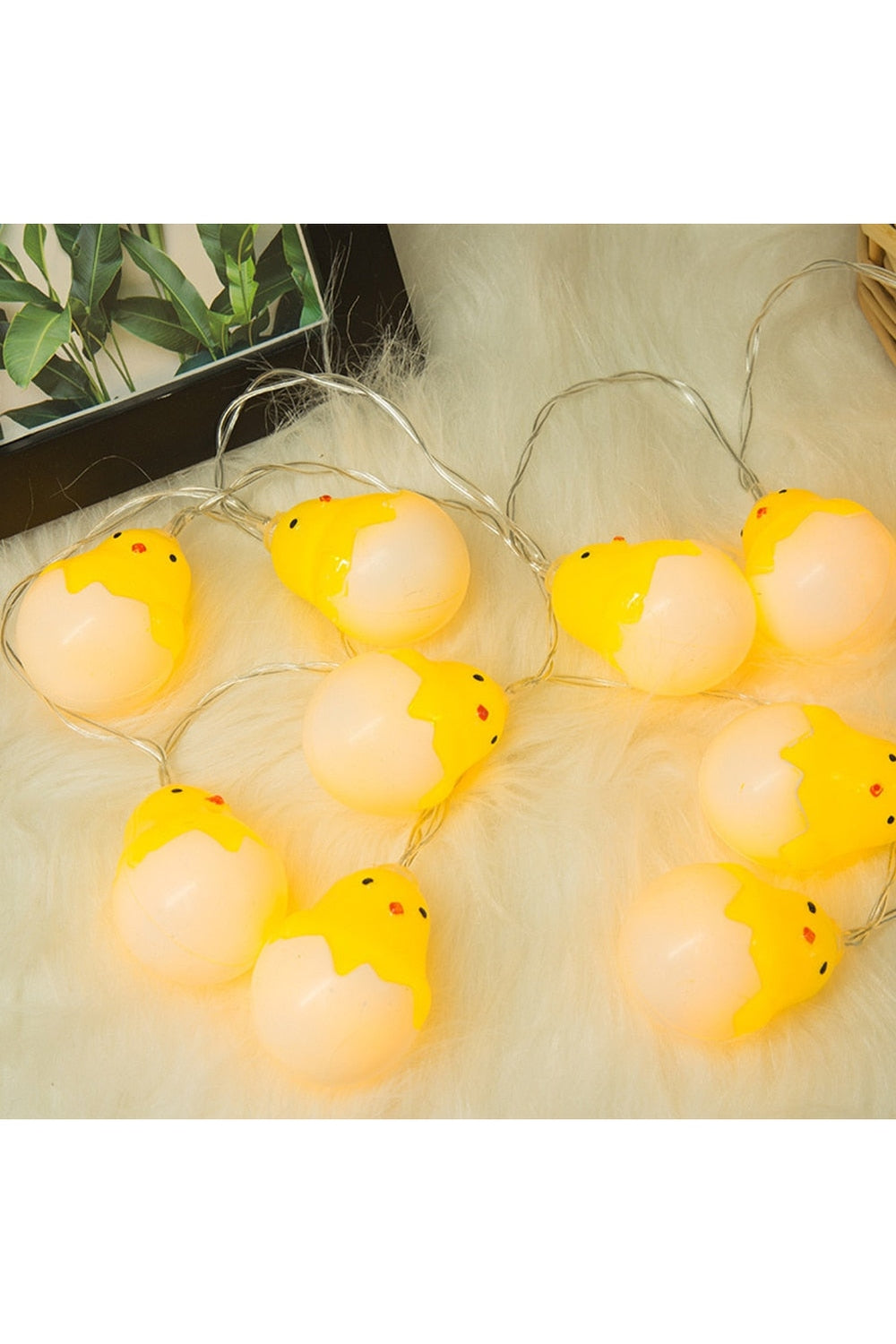 Rynx | Easter lights