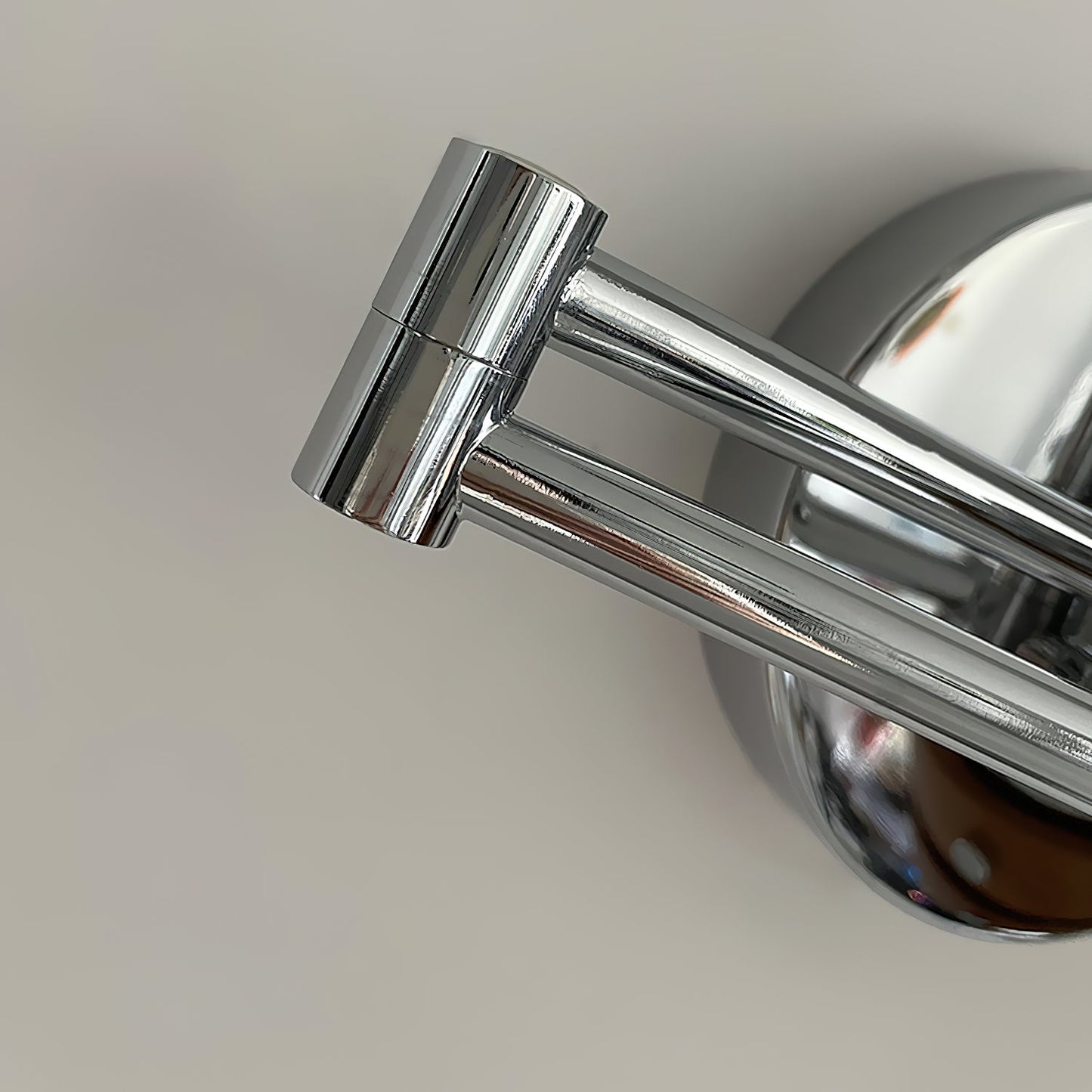 Rynx | Karry Adjustable Wall Lamp