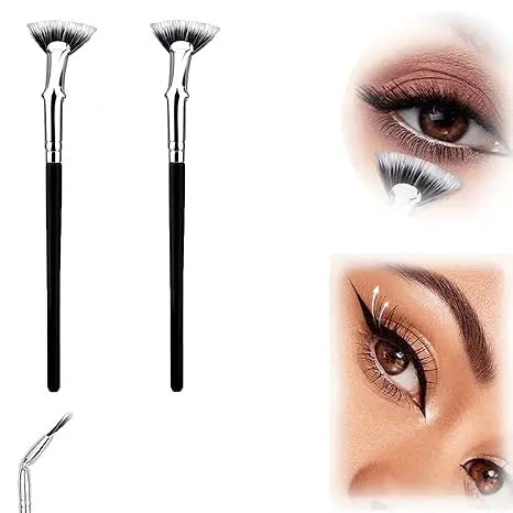Rynx | I Folding Eyelash Brush with Angled Head – Perfect for Hectic Mornings