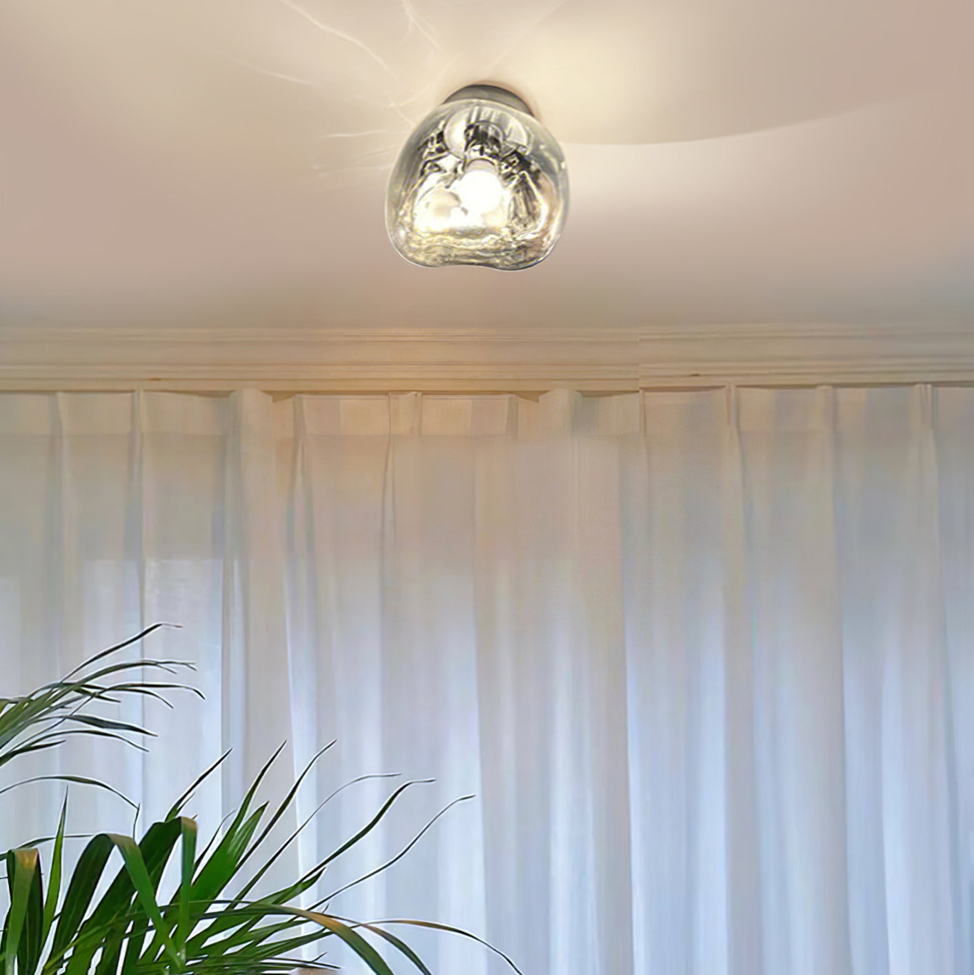Rynx | Lava Wall Lamp