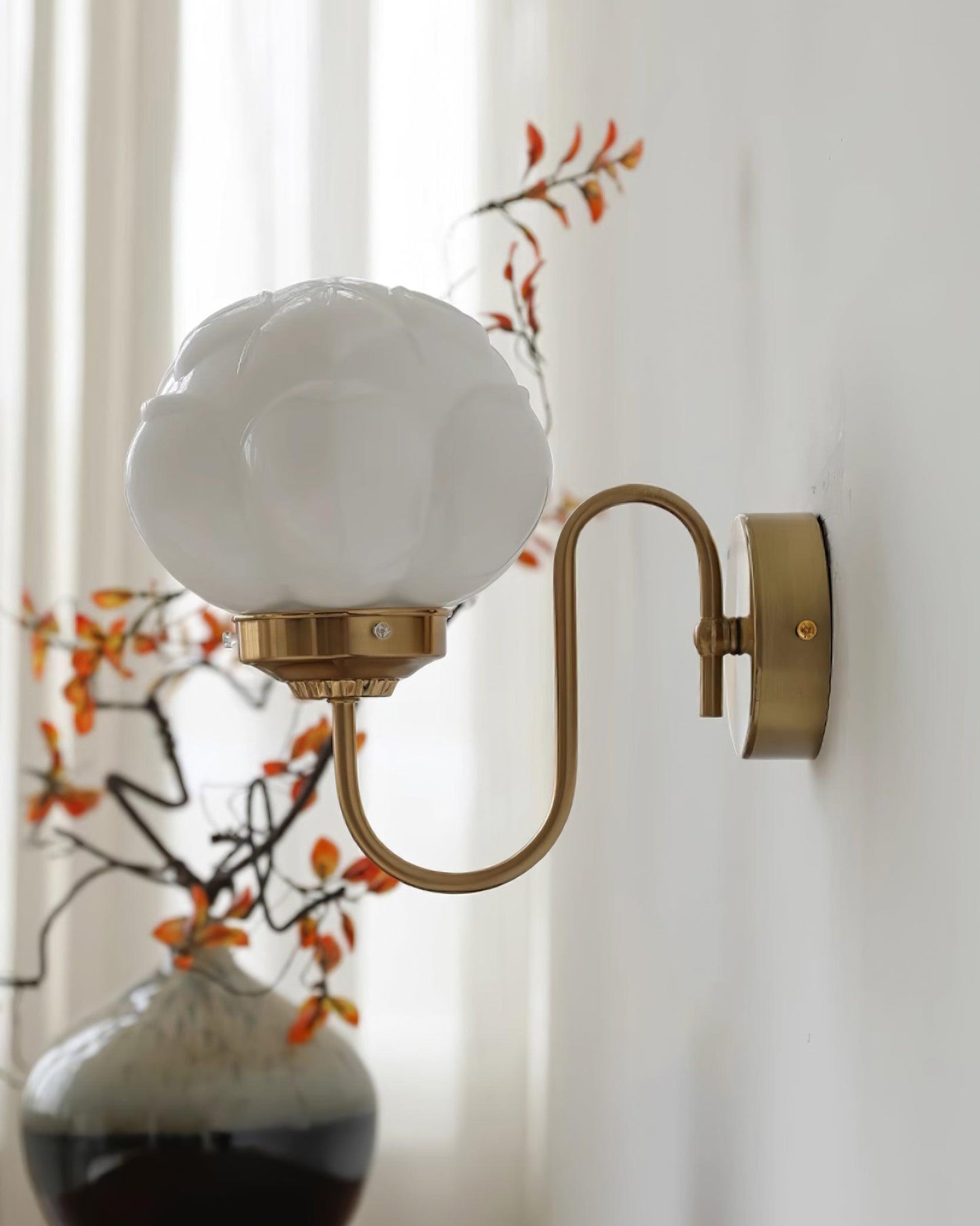 Rynx | Lotus Flower Wall Lamp