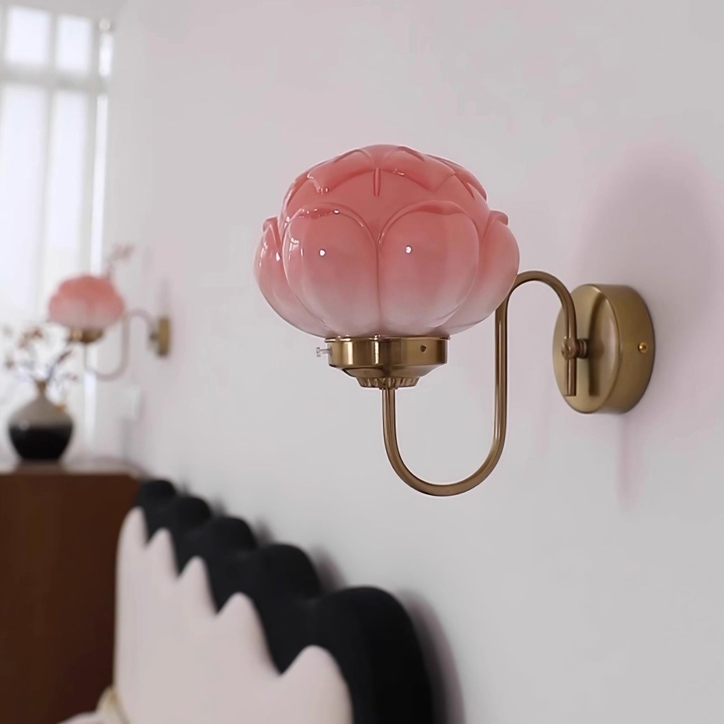Rynx | Lotus Flower Wall Lamp