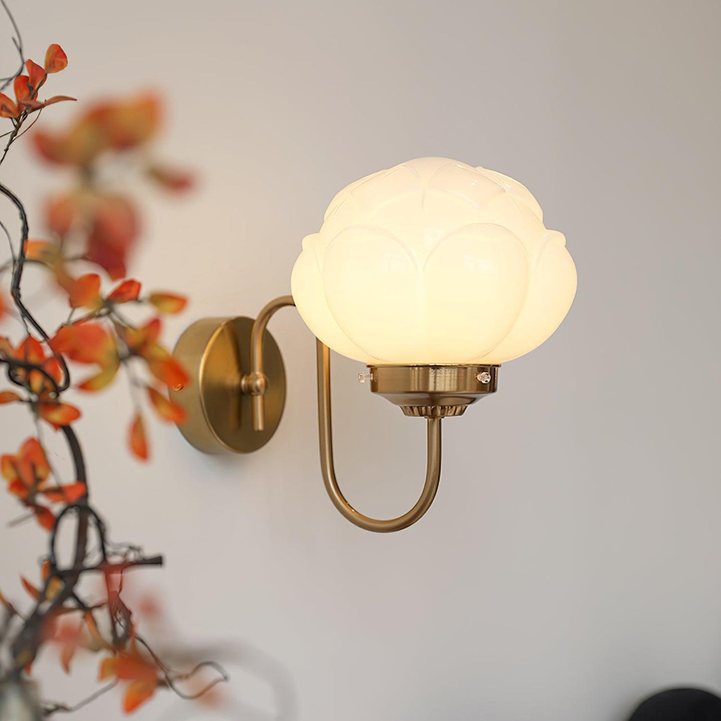 Rynx | Lotus Flower Wall Lamp