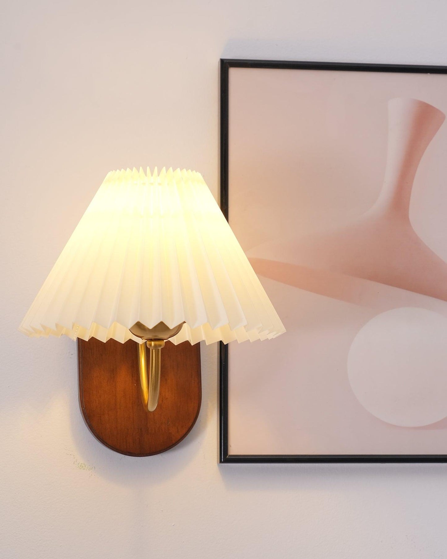 Rynx | Louise Wall Lamp