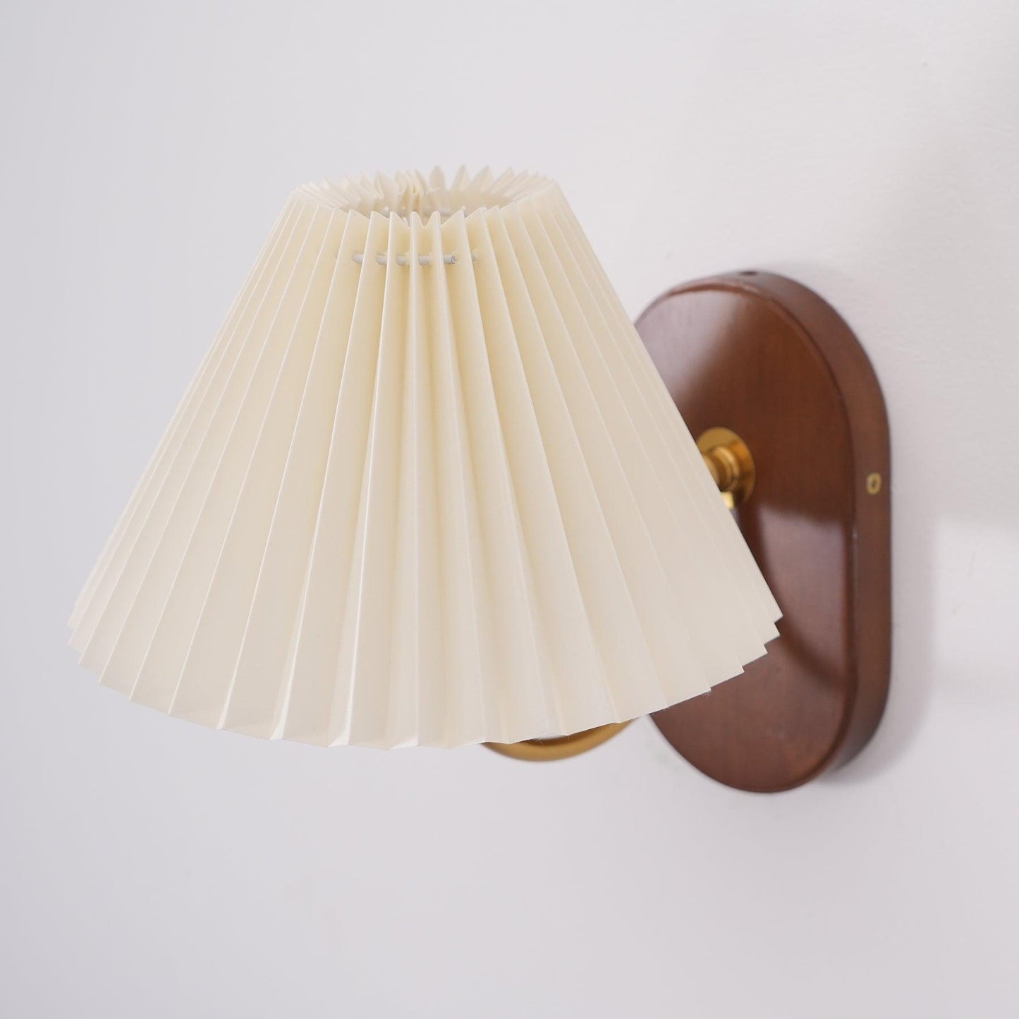 Rynx | Louise Wall Lamp