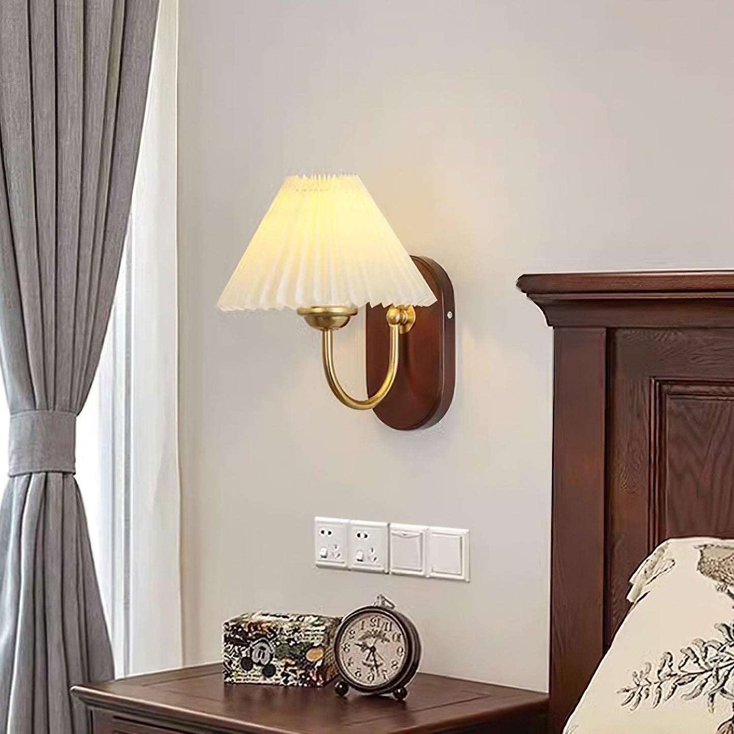 Rynx | Louise Wall Lamp