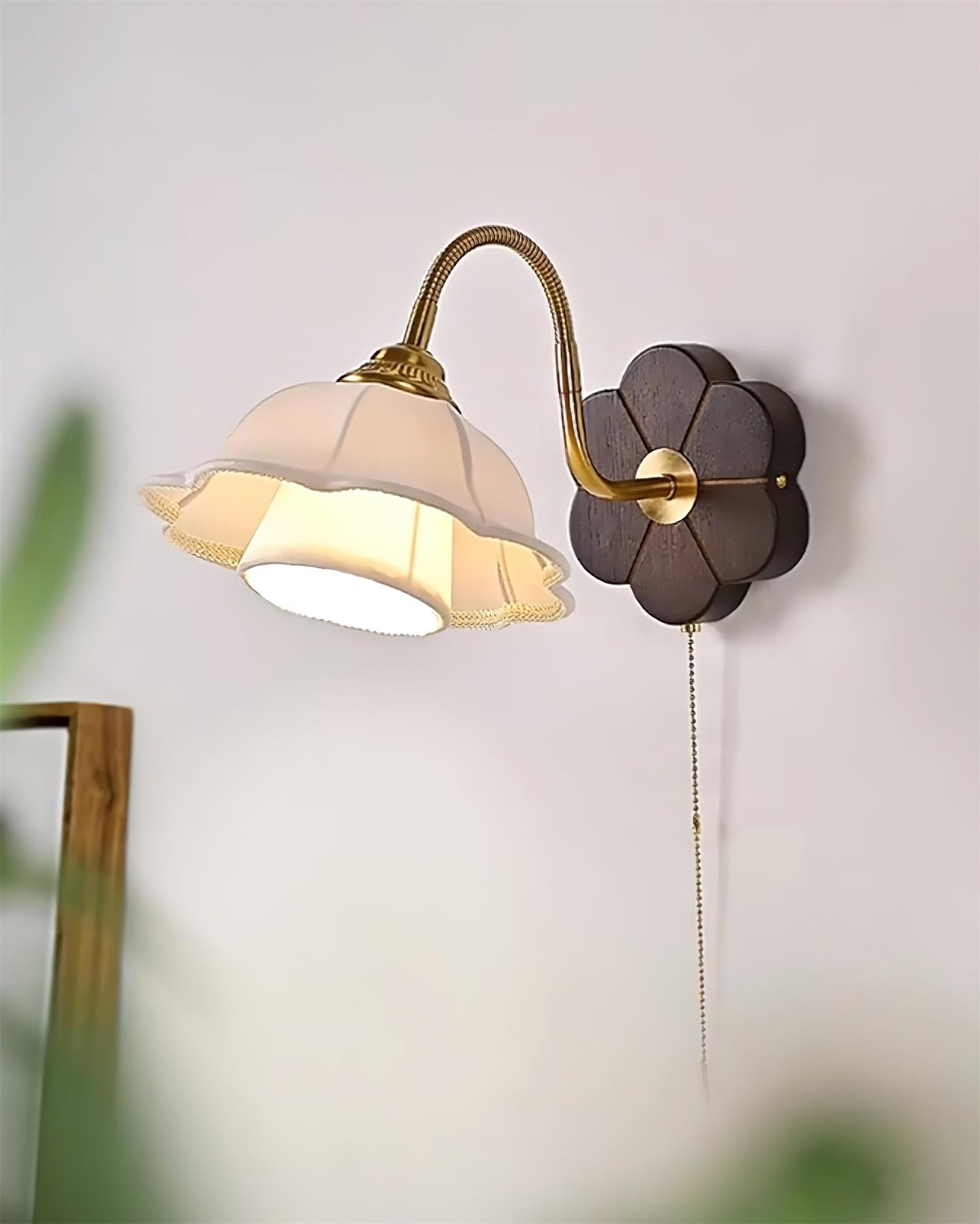 Rynx | Luci Flower Wall Lamp