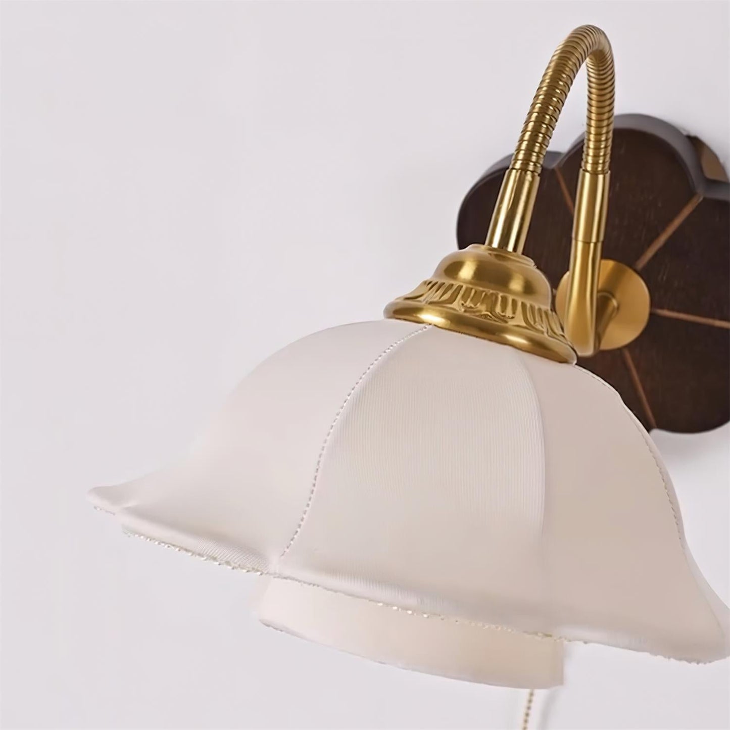Rynx | Luci Flower Wall Lamp