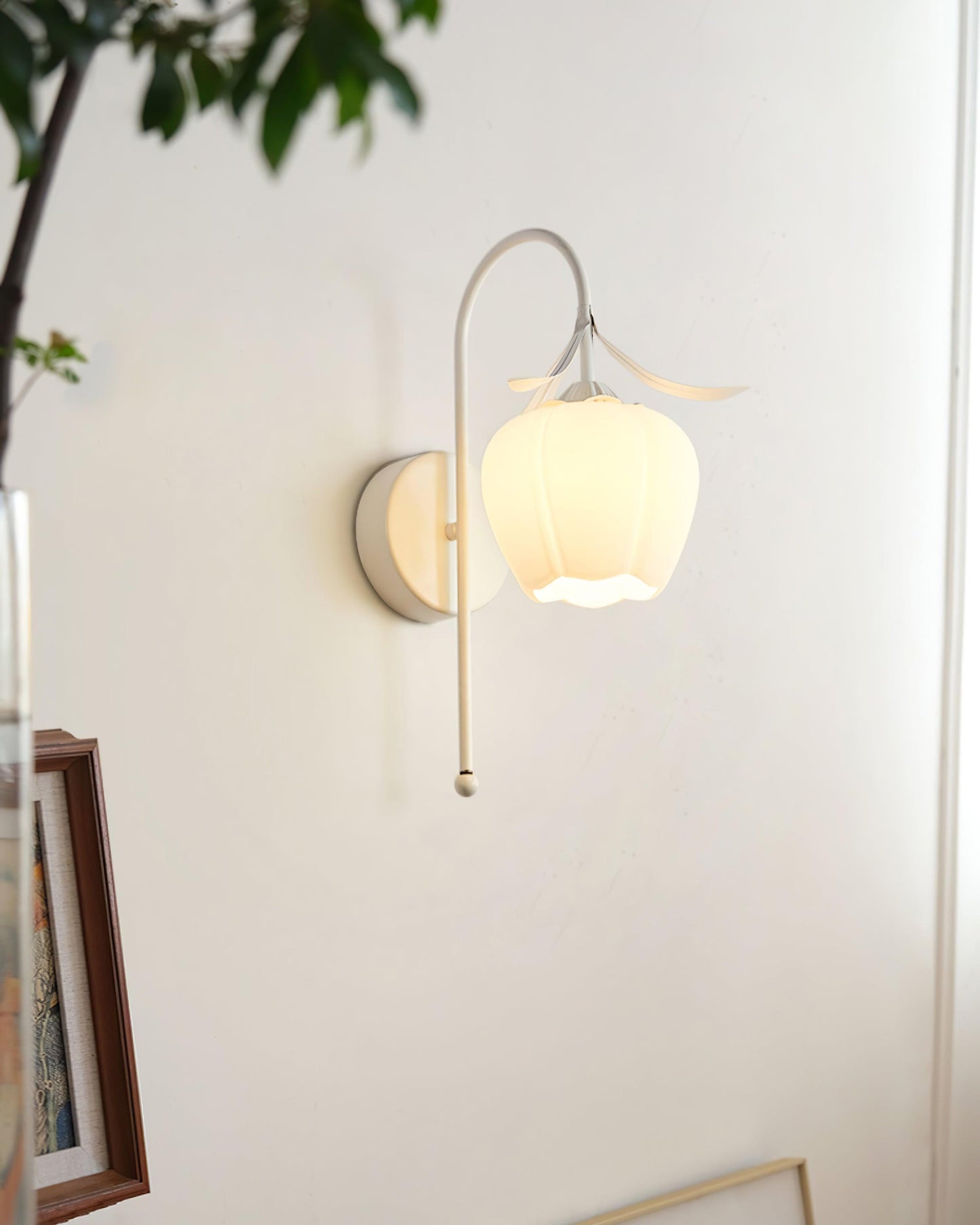 Rynx | Luna Flower Wall Lamp