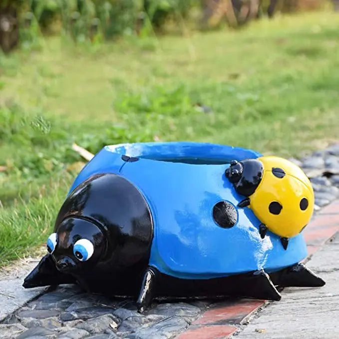 Rynx | Ladybug Flower Pot – Weatherproof Garden Decor made of Resin