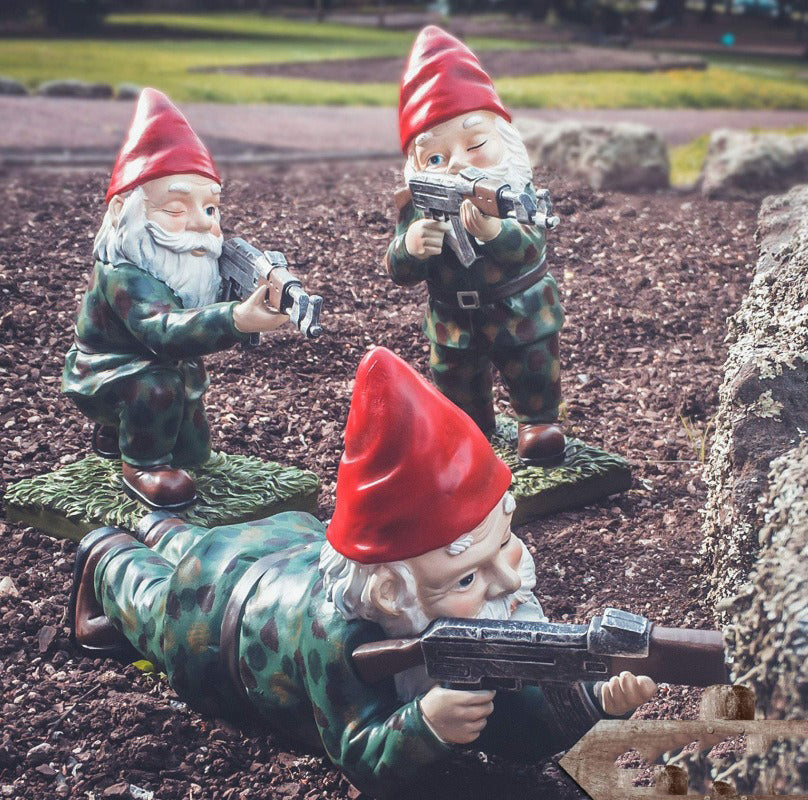 Rynx | Military Garden Gnome with Camouflage Uniform Camouflage set (3 pieces)