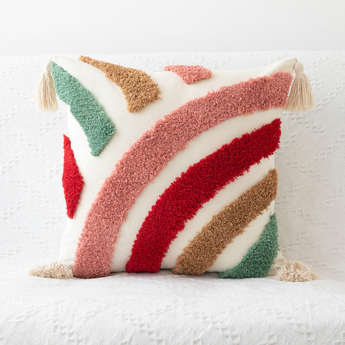 Rynx | Tufted colored red pillowcase handwoven craftsmanship throw pillow home sofa pillow