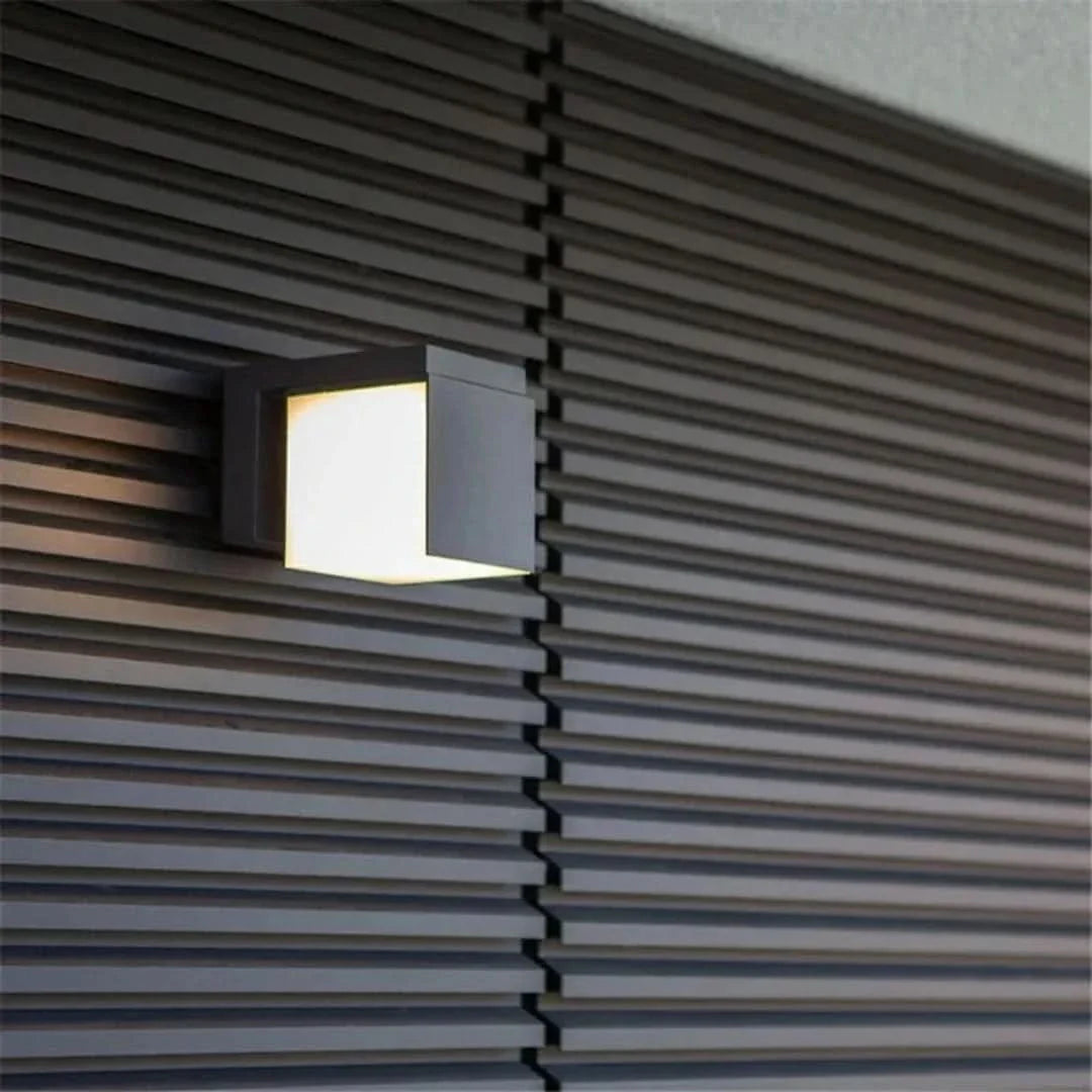 Rynx | Pathglow - Modern LED Outdoor Wall Lamp