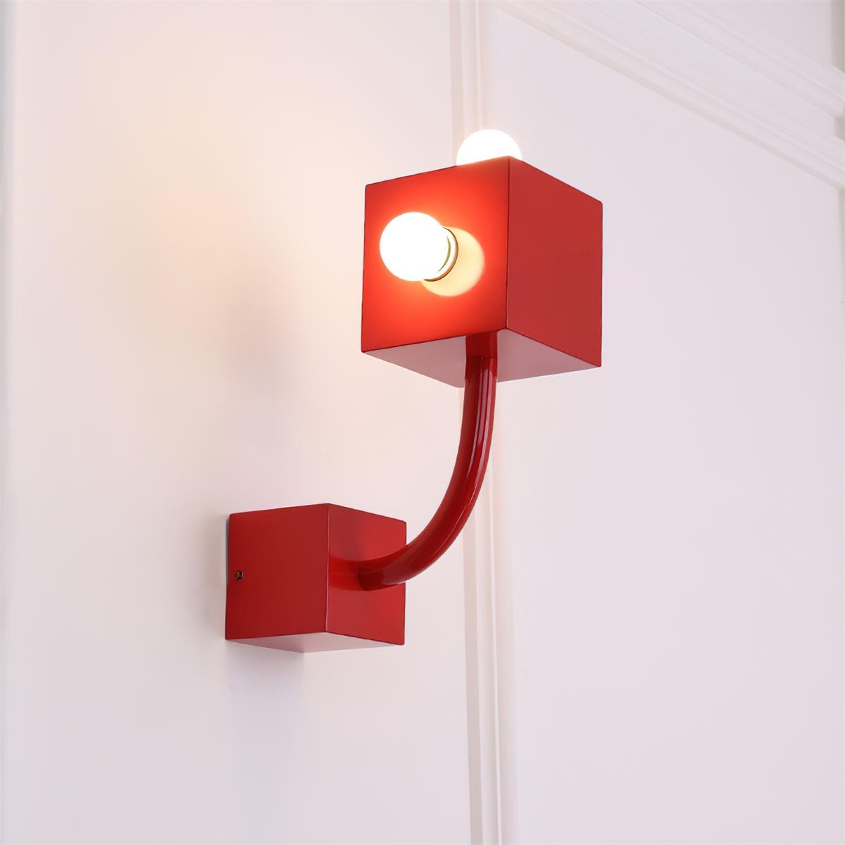 Rynx | Red Cube Wall Lamp