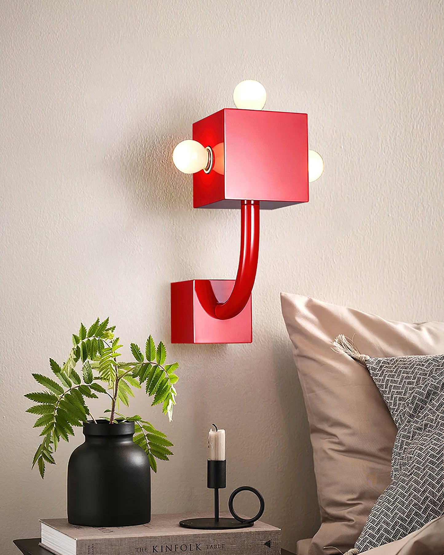 Rynx | Red Cube Wall Lamp