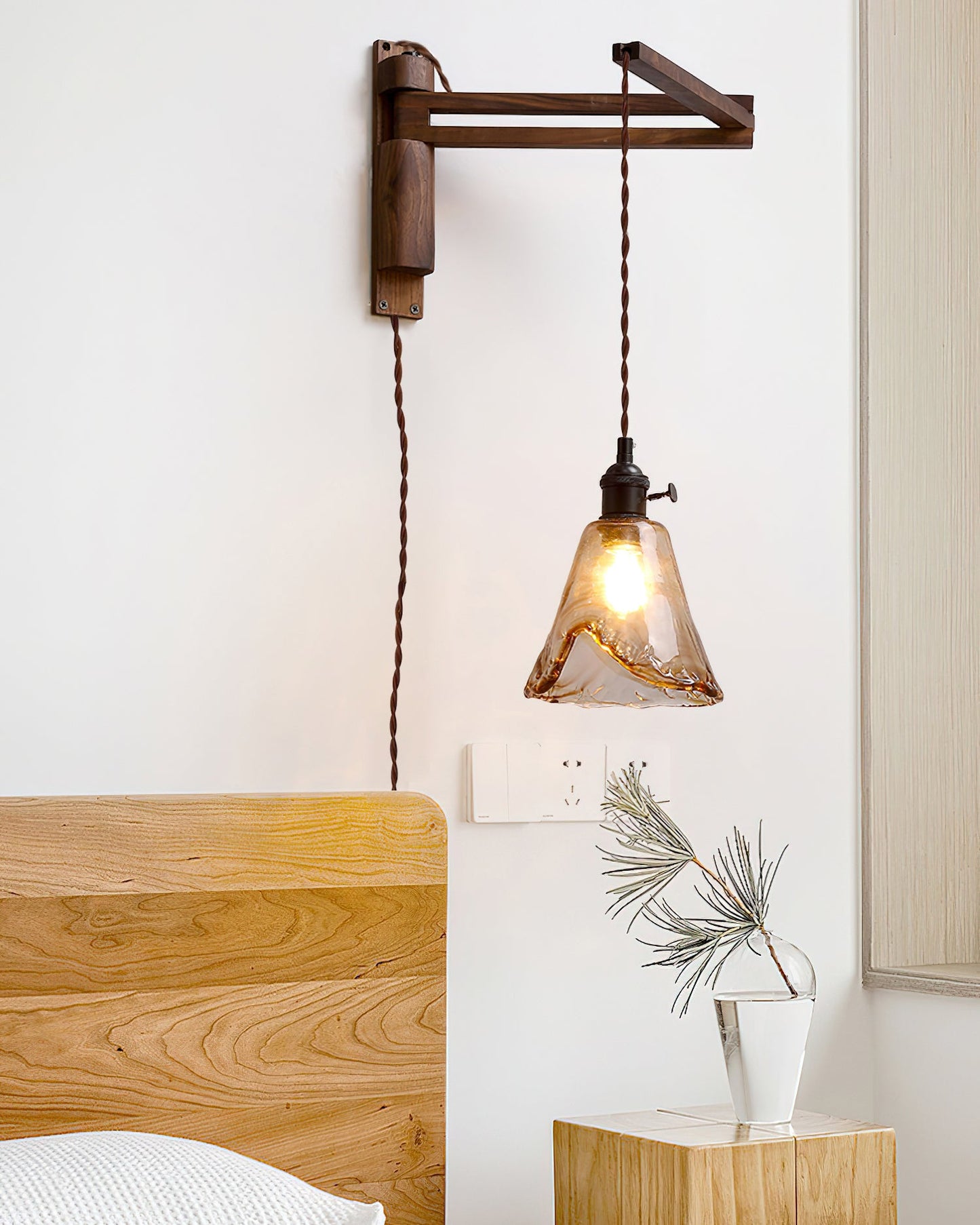 Rynx | Rigale Plug In Wall Lamp