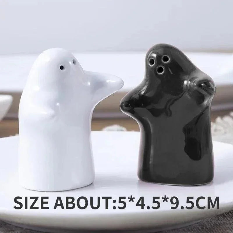 Rynx | Playful Ceramic Ghost Mini Salt and Pepper Shakers - Perfect Nordic Wedding Gift