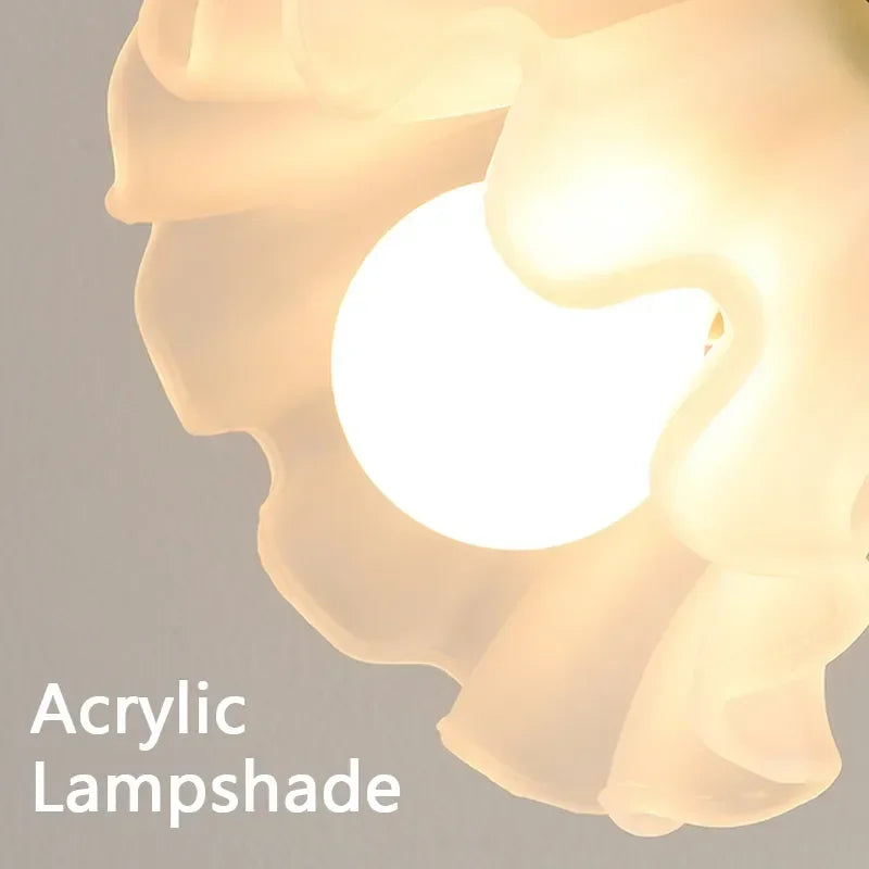 Rynx | Blossom Glow Lily Table Lamp