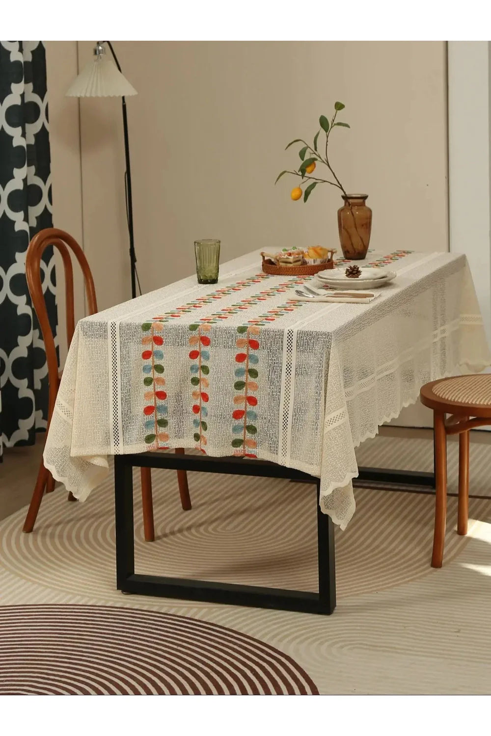 Rynx | Garden lace tablecloth