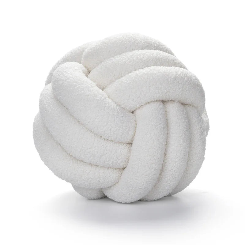 Rynx | Throw Pillow - Cozy - Hand-knotted Ball - Sheepskin
