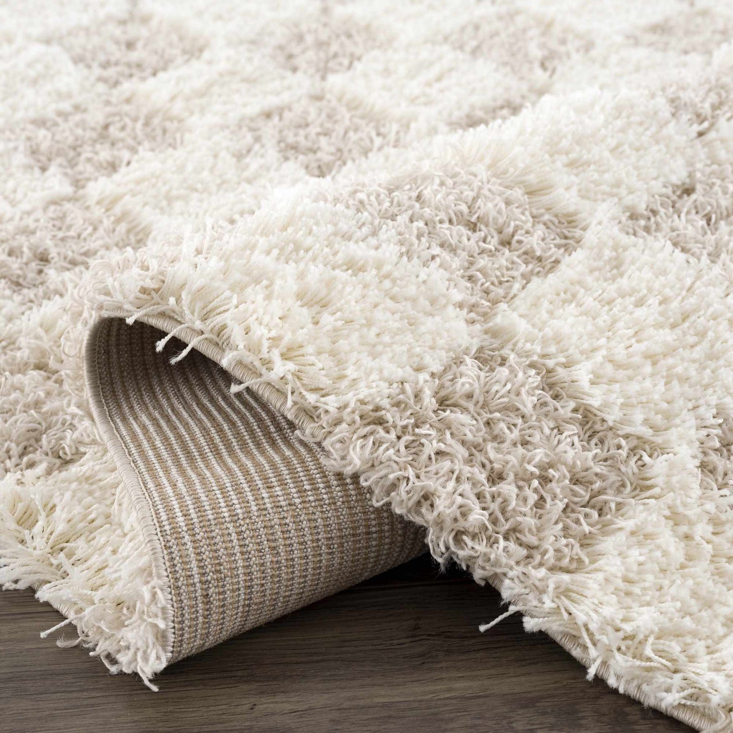 Rynx | Neutral checked carpet flooring